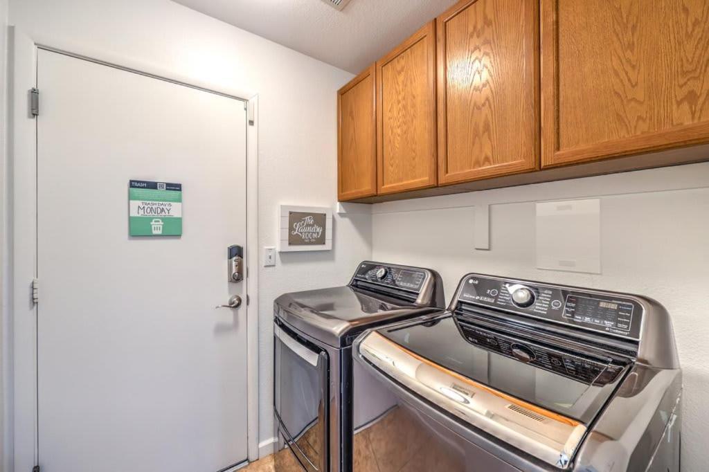 הנדרסון Family Fun For Everyone In Las Vegas- 4 Bedrooms, Billiards, Game Room מראה חיצוני תמונה